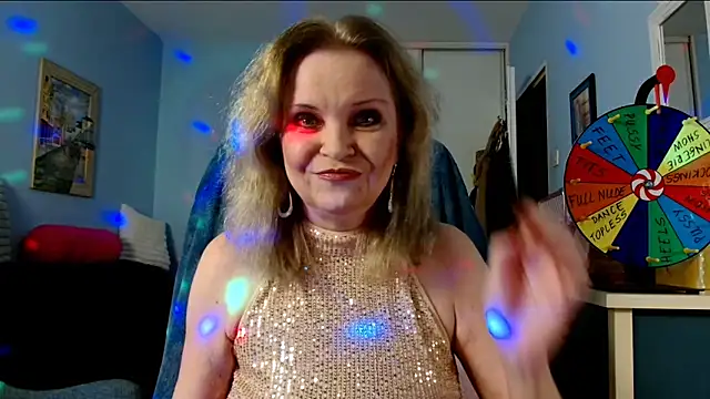 sexyjennyeu online show from November 21, 2025, 8:41 pm