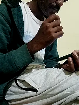 Snapshot of Chocolate_stud10 chatting on February 15, 2026, 7:02 pm Chocolate stud10 online show from February 15, 2026, 7:02 pm