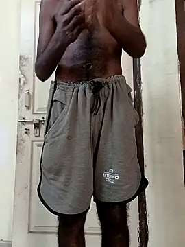 Snapshot of Chocolate_stud10 chatting on February 18, 2026, 9:50 am Chocolate stud10 online show from February 18, 2026, 9:50 am