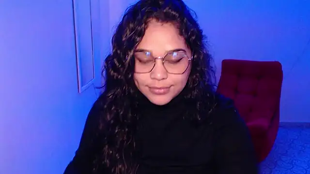 Snapshot of VenussTits97 chatting on September 22, 2025, 11:33 pm VenussTits97 online show from September 22, 2025, 11:33 pm