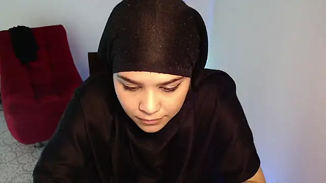 Snapshot of VenussTits97 chatting on March 8, 2025, 2:01 am VenussTits97 online show from March 8, 2025, 2:01 am