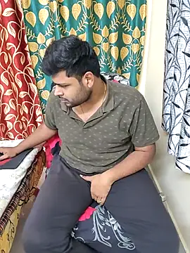 PawanHyd7 online show from December 18, 2025, 10:35 pm