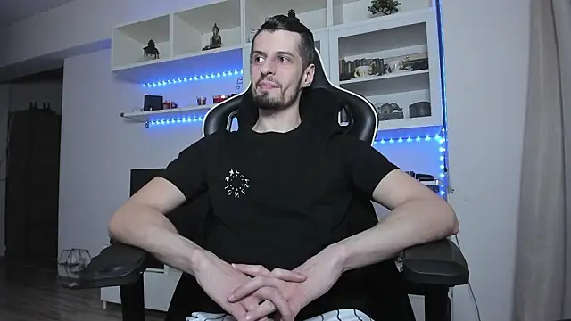 ToddClaytonn online show from January 16, 2026, 6:12 pm