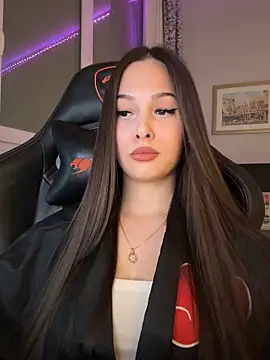 Snapshot of EricaWalls chatting on January 17, 2026, 6:11 pm EricaWalls online show from January 17, 2026, 6:11 pm