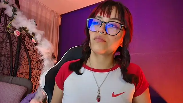 vanelope11 online show from April 17, 2026, 2:25 am