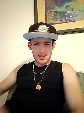 Duvan Martinez23 online show from January 15, 2026, 2:48 am