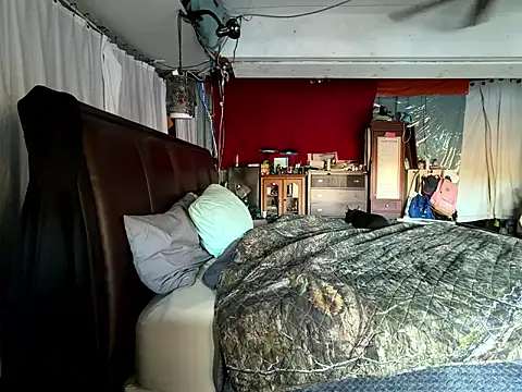 Snapshot of PeytonJohnn chatting on January 16, 2026, 1:37 pm PeytonJohnn online show from January 16, 2026, 1:37 pm