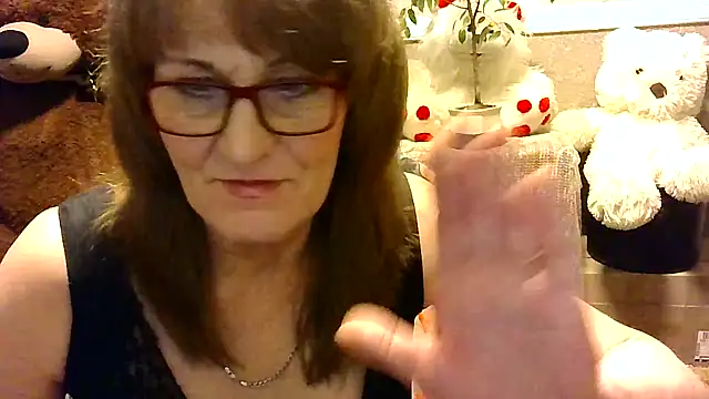 Manulyonok51 online show from September 22, 2025, 5:52 pm