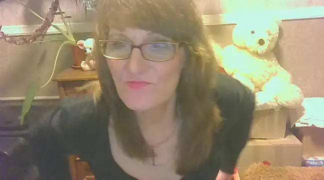 Manulyonok51 online show from December 25, 2024, 8:39 pm