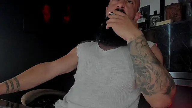 axxelrich  online show from October 4, 2025, 6:48 am