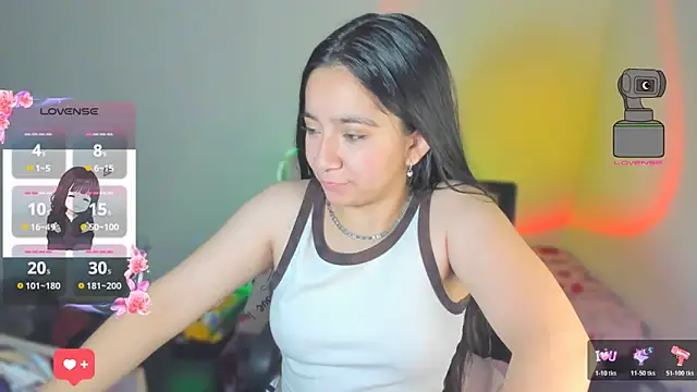 Snapshot of litle_mily_ chatting on December 4, 2025, 1:48 am litle mily online show from December 4, 2025, 1:48 am