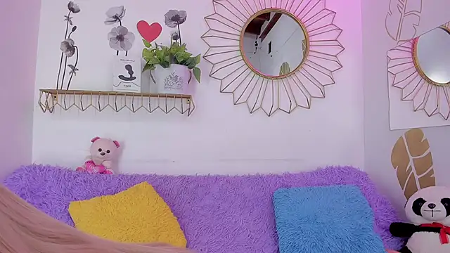 Ariadna Evangeline online show from October 14, 2025, 6:03 am