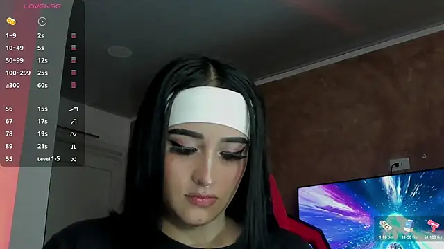 Charlotte greys online show from December 7, 2024, 2:36 am