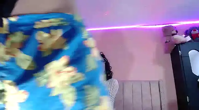 vanessa nauthygirls online show from February 17, 2025, 6:17 pm