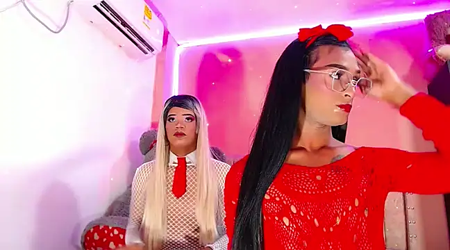 vanessa nauthygirls online show from January 18, 2025, 11:33 pm