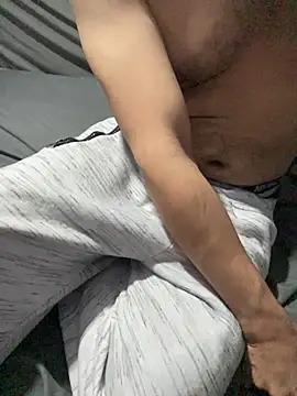 Snapshot of BigMac1596 chatting on December 18, 2025, 11:25 am BigMac1596 online show from December 18, 2025, 11:25 am