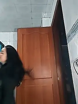 helena smith online show from November 22, 2025, 3:16 am