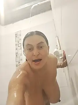 Horny-Mommy-Dirty online show from October 28, 2025, 3:55 pm