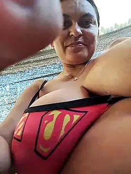 Horny-Mommy-Dirty online show from October 18, 2025, 2:30 pm