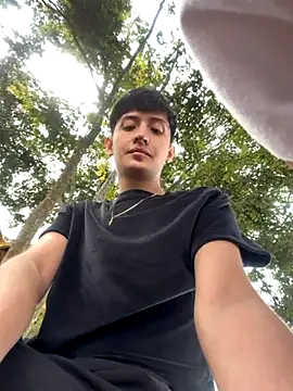 HotStar yes online show from November 3, 2025, 3:04 pm