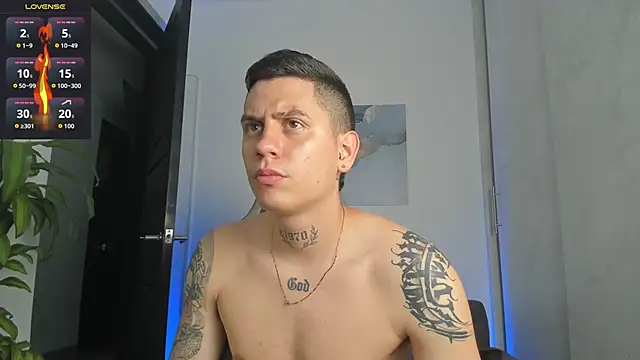 Yeiko Romero  online show from September 30, 2025, 4:57 pm