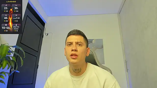 Yeiko Romero  online show from October 1, 2025, 7:18 pm