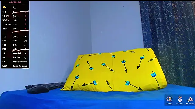 Thomass00 online show from March 8, 2026, 4:05 am