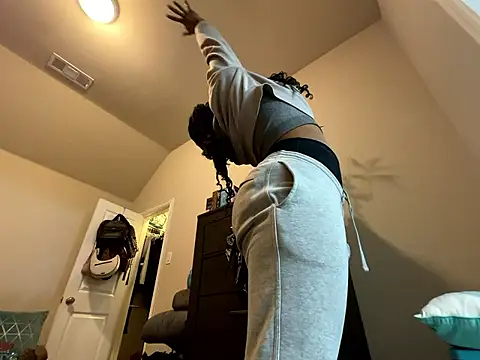 wynterheat online show from January 18, 2026, 6:17 am