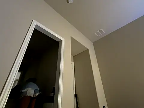 wynterheat online show from September 11, 2025, 8:58 am