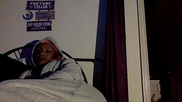 wynterheat online show from March 18, 2025, 10:28 am