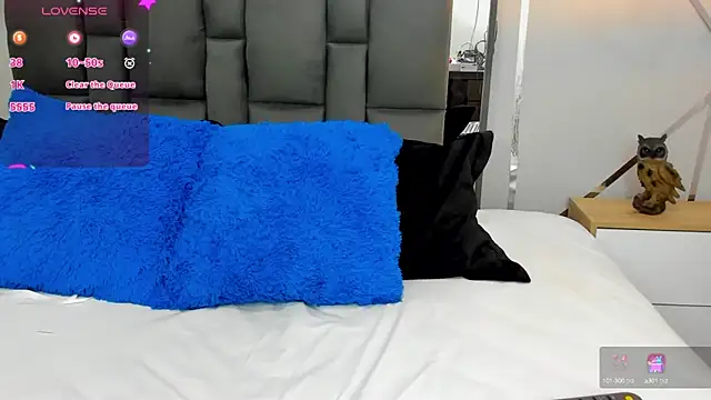 Ayla martinez online show from March 12, 2025, 1:47 am