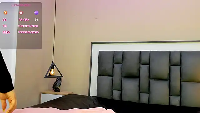 Ayla martinez online show from September 21, 2025, 2:17 am