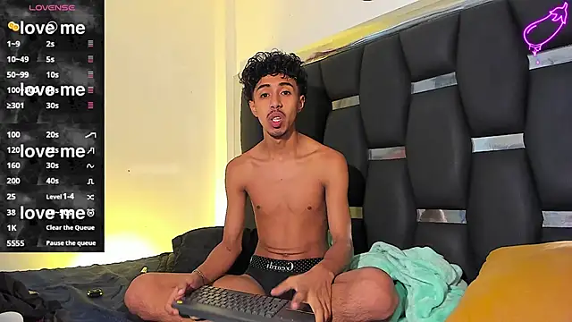 RyanRizzo online show from March 6, 2025, 1:35 pm