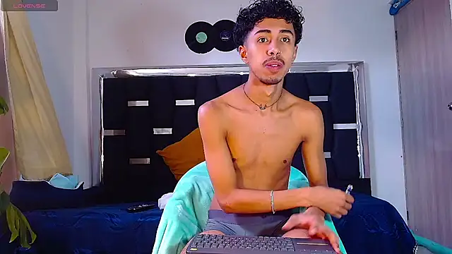 RyanRizzo online show from February 12, 2025, 4:22 pm