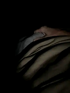 Snapshot of TallBoy2810 chatting on October 21, 2025, 6:29 pm TallBoy2810 online show from October 21, 2025, 6:29 pm