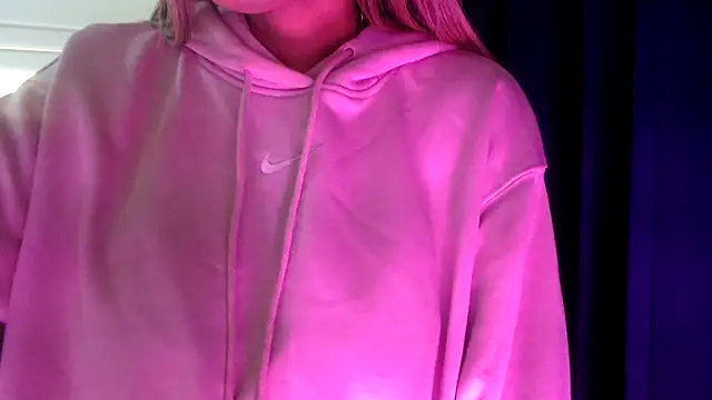 chhui mui online show from November 9, 2025, 5:06 pm