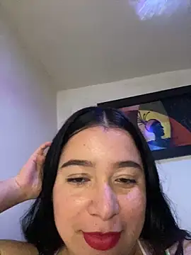 Snapshot of Leslydeleon23 chatting on December 6, 2024, 5:14 am Leslydeleon23 online show from December 6, 2024, 5:14 am