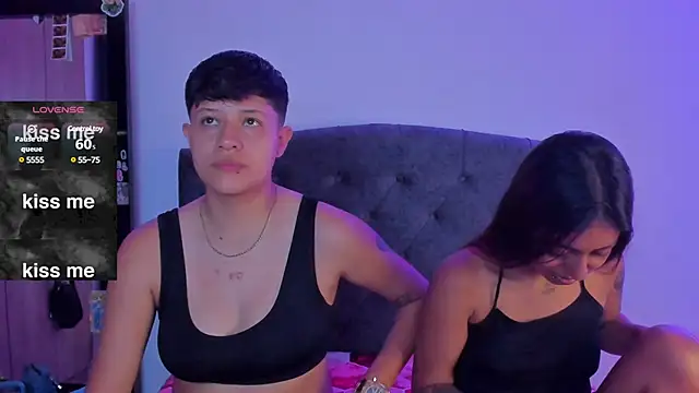 violet casper  online show from March 7, 2025, 9:38 pm