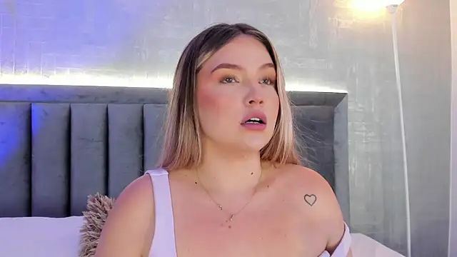 GaiaBaker online show from October 12, 2025, 4:08 pm