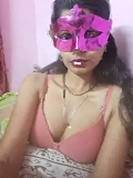 Nandinip2706 online show from February 21, 2026, 1:02 pm