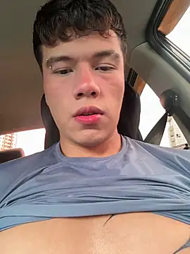 Logan smith1 online show from May 27, 2026, 7:32 pm