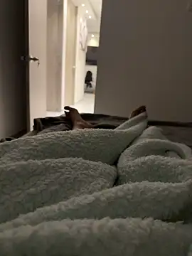 Logan smith1 online show from March 15, 2026, 6:31 am