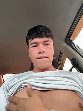 Logan smith1 online show from November 19, 2025, 4:51 pm