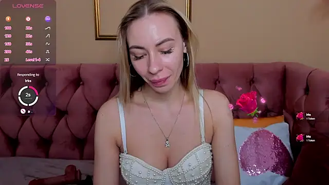 Diana Garrett online show from March 17, 2025, 4:51 am