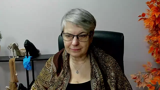 Snapshot of IrisDream chatting on March 20, 2025, 7:14 am IrisDream online show from March 20, 2025, 7:14 am