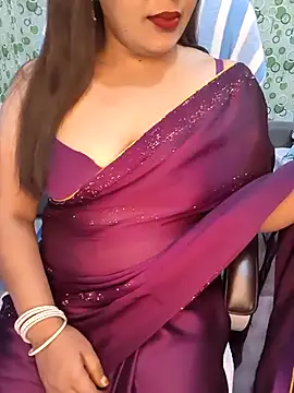 Cute-Raashii online show from October 31, 2025, 4:25 pm