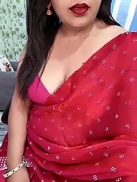 Cute-Raashii online show from November 11, 2025, 3:56 am