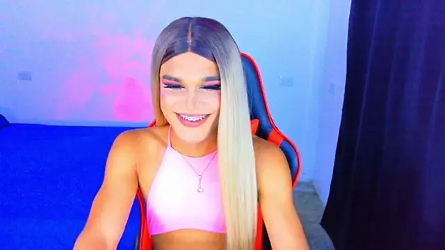 AllisonsweetZ online show from June 2, 2026, 7:14 pm
