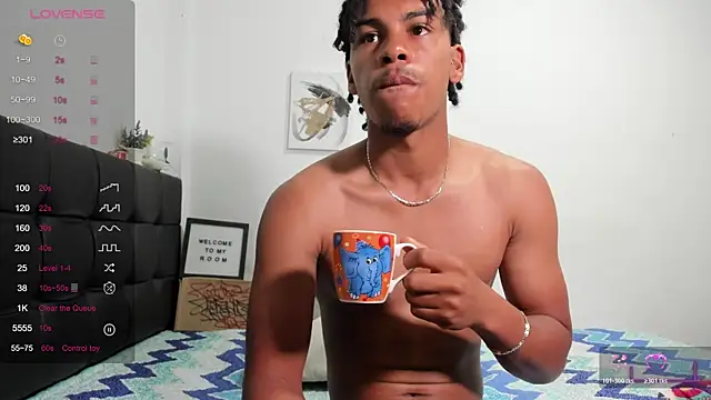 RoddyRich11 online show from November 8, 2025, 12:20 pm