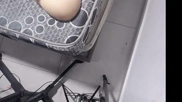 diabla sexyboobs online show from February 27, 2026, 3:29 am